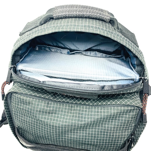 Tamrac Camera Backpack Carry Case - Picture 6 of 9